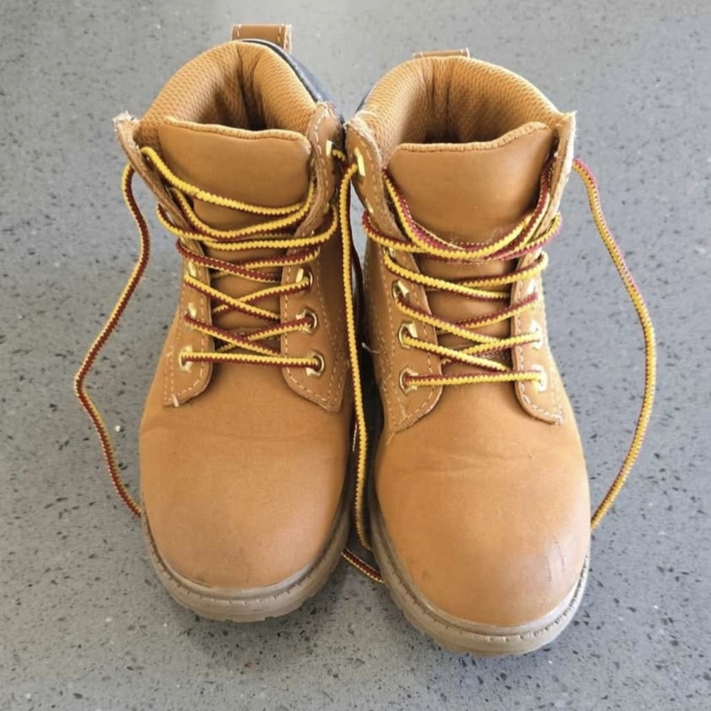 Eddie Bauer Kids Size 12C Boots